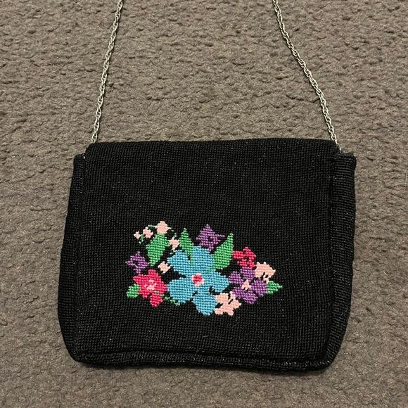 Vintage floral needlepoint bag - Picture 6 of 6